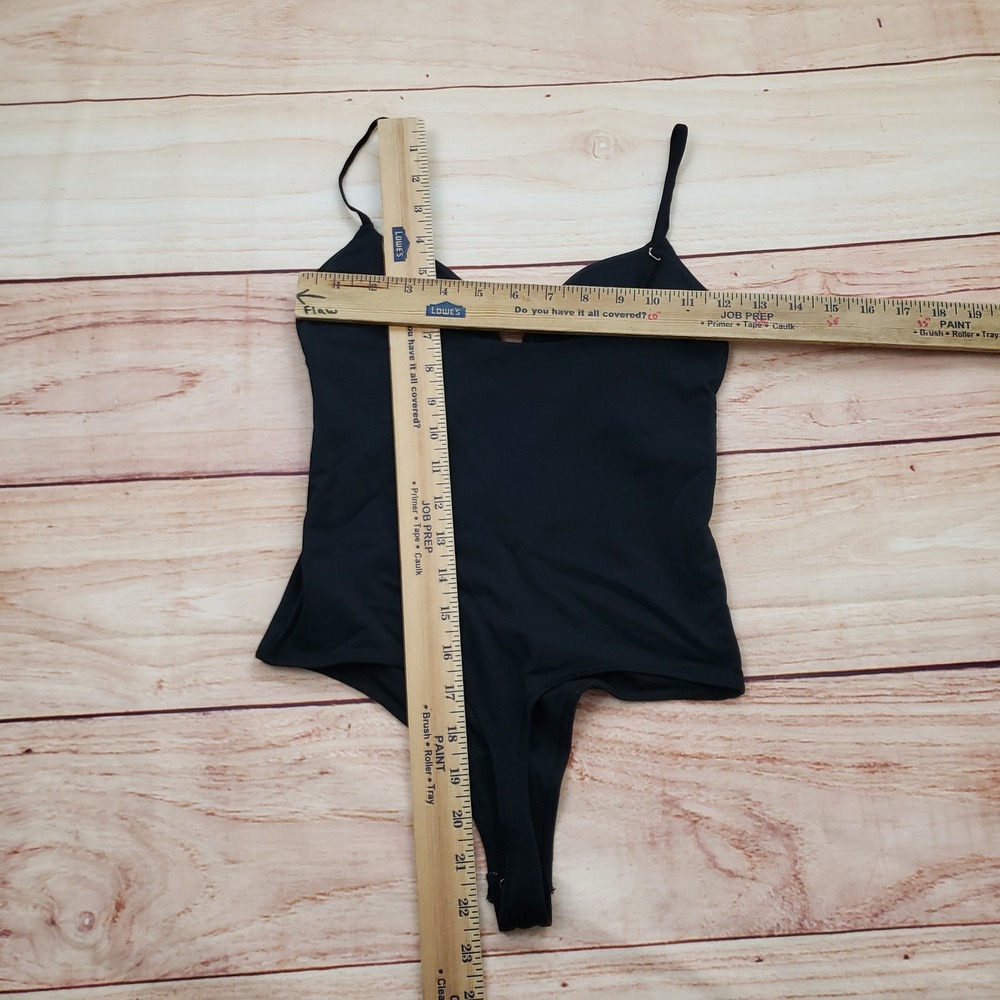 Abercrombie & Fitch Modal Blend Twist Front Thong‎ Bodysuit Black XS Sleeveless - Picture 4 of 7